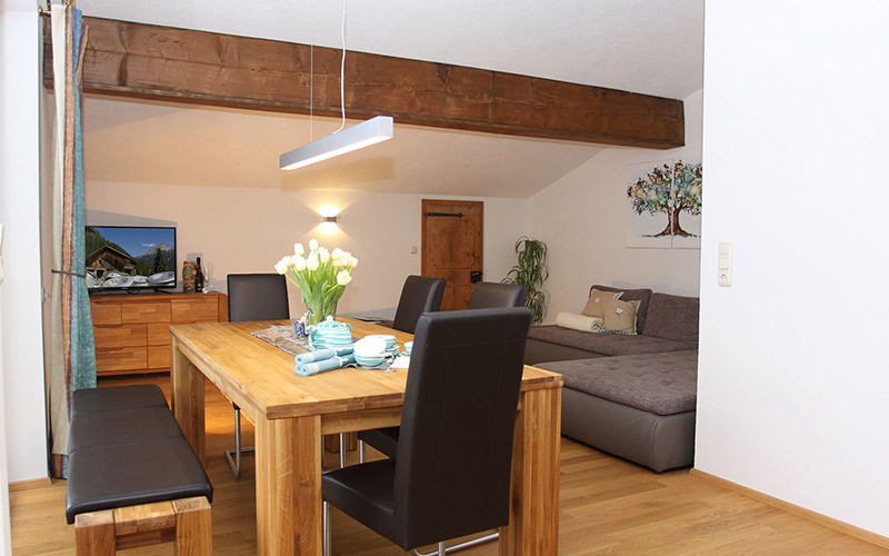 Wohnzimmer Ferienwohnung Appartement De Luxe Mona - Elbigenalp, Grünau